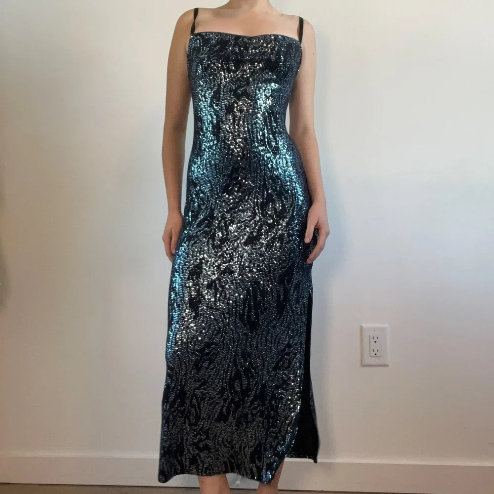 bebe y2k metallic